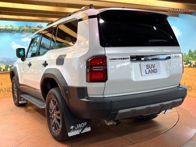 صورة 65 لـ 2025 Toyota LAND CRUISER 250
