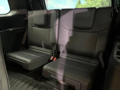 صورة 27 لـ 2025 Toyota LAND CRUISER 250