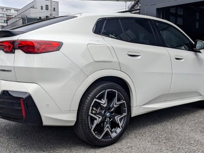 2024 BMW X2 photo 3