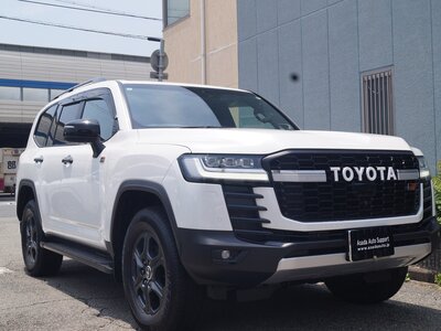 صورة 3 لـ 2024 Toyota LAND CRUISER 300