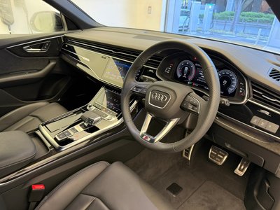 2023 AUDI Q8 photo 11