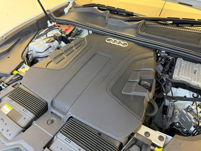 2023 AUDI Q8 thumbnail 28