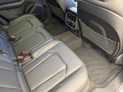 2023 AUDI Q8 thumbnail 24