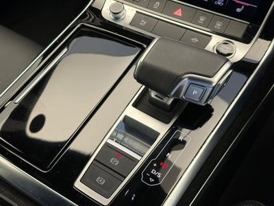 2023 AUDI Q8 thumbnail 19