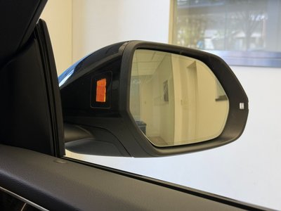 2023 AUDI Q8 thumbnail 33