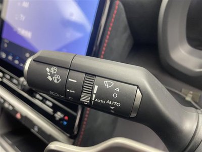 صورة 14 لـ 2025 Lexus LBX