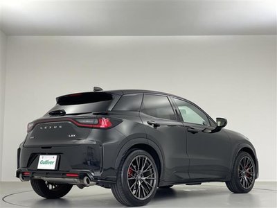 صورة 20 لـ 2025 Lexus LBX