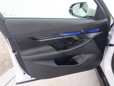 2026 BMW 5 SERIES TOURING — миниатюра 45