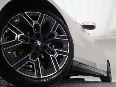 2026 BMW 5 SERIES TOURING 照片 4