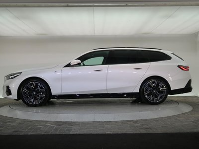 2026 BMW 5 SERIES TOURING — миниатюра 22