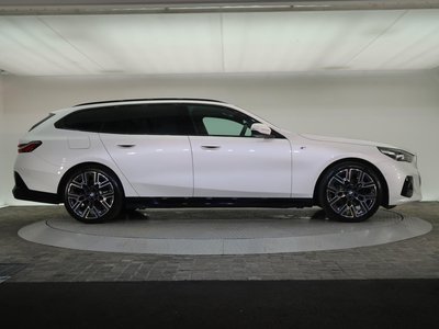 2026 BMW 5 SERIES TOURING — миниатюра 23