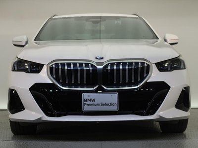 2026 BMW 5 SERIES TOURING 照片 16