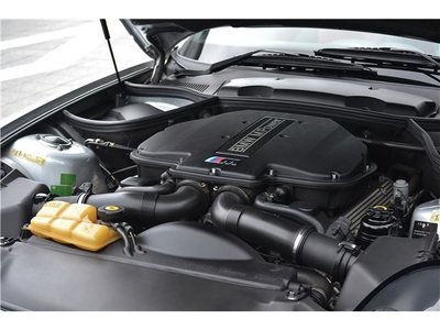 2002 BMW Z8 thumbnail 18