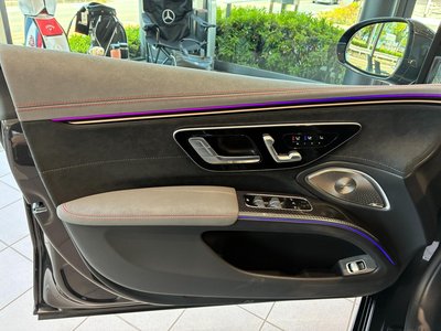 2024 Mercedes-BENZ EQS AMG thumbnail 27