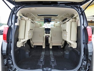 2020 Toyota ALPHARD — фото 34
