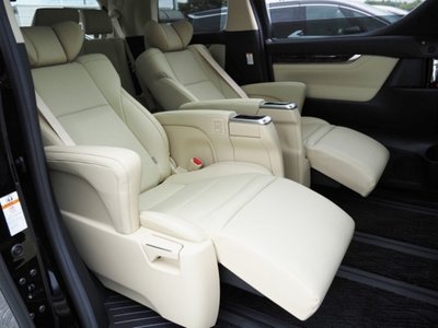 2020 Toyota ALPHARD — фото 26