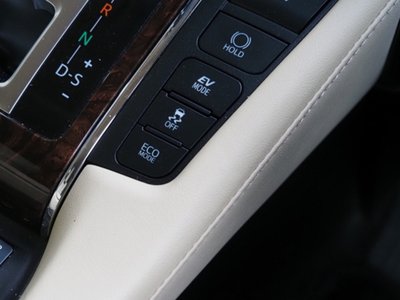 2020 Toyota ALPHARD — фото 49