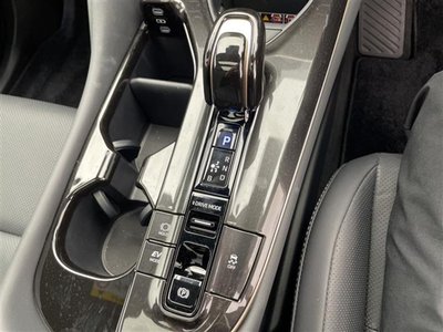 2024 Toyota CROWN SPORT — миниатюра 21