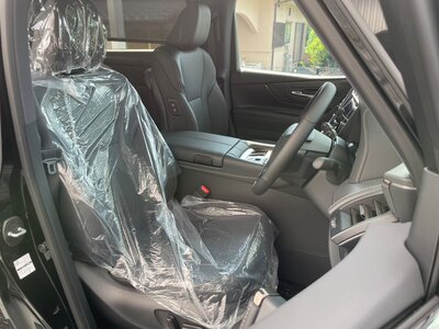 2025 Toyota ALPHARD — фото 3