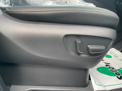 2025 Toyota ALPHARD — фото 25