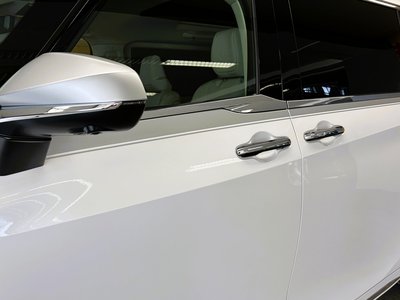 2024 Lexus LM thumbnail 84