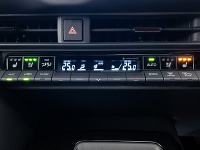 2025 Toyota CROWN ESTATE — миниатюра 23