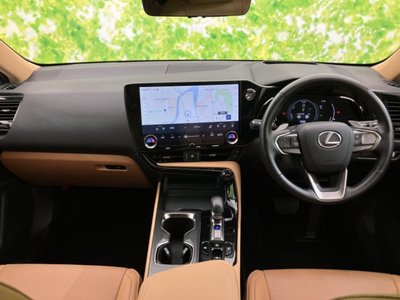 2023 Lexus NX photo 4