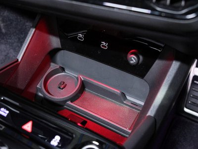 صورة مصغرة 65 لـ 2025 AUDI Q6 E-TRON