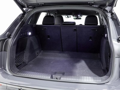 صورة مصغرة 30 لـ 2025 AUDI Q6 E-TRON