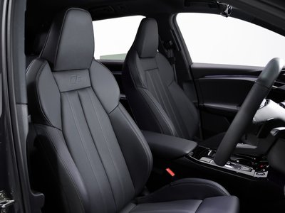 صورة مصغرة 35 لـ 2025 AUDI Q6 E-TRON