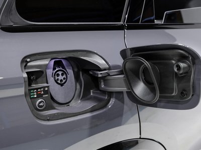 صورة مصغرة 32 لـ 2025 AUDI Q6 E-TRON