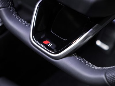 صورة مصغرة 72 لـ 2025 AUDI Q6 E-TRON