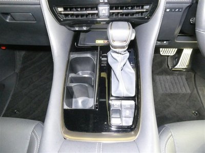 صورة 19 لـ 2023 Toyota ALPHARD
