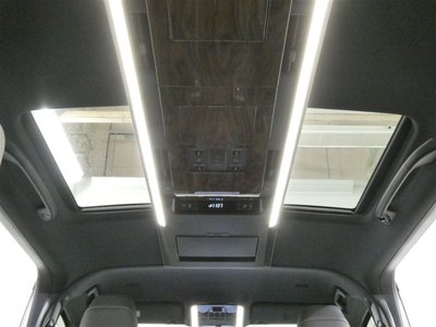 صورة 26 لـ 2023 Toyota ALPHARD