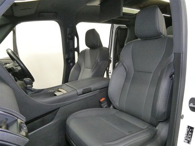صورة 29 لـ 2023 Toyota ALPHARD