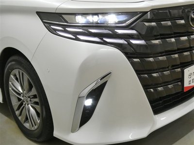 صورة 9 لـ 2023 Toyota ALPHARD