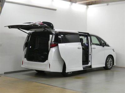 صورة 7 لـ 2023 Toyota ALPHARD