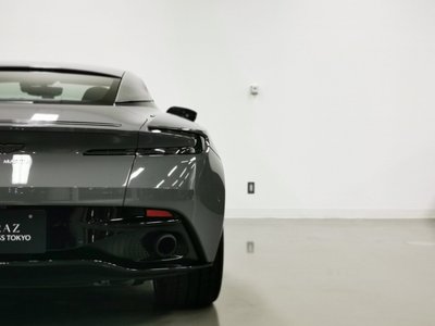صورة مصغرة 35 لـ 2018 Aston Martin DB11