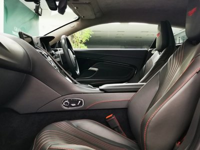 صورة مصغرة 22 لـ 2018 Aston Martin DB11