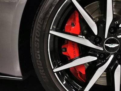 صورة مصغرة 6 لـ 2018 Aston Martin DB11