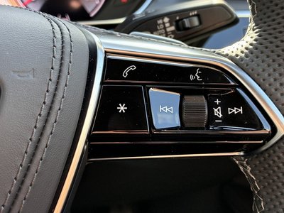 صورة مصغرة 24 لـ 2025 AUDI A8