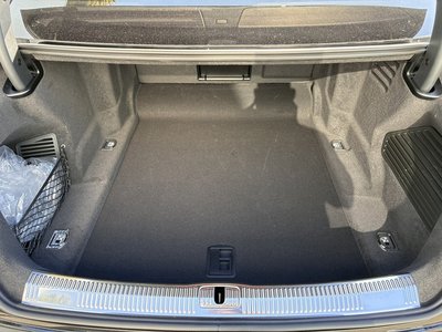 صورة مصغرة 29 لـ 2025 AUDI A8