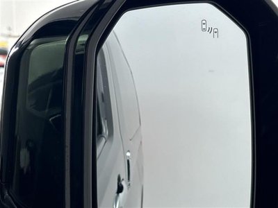 صورة مصغرة 11 لـ 2020 Toyota GRAND ACE