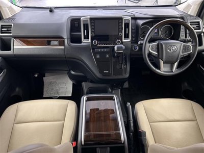 صورة 2 لـ 2020 Toyota GRAND ACE