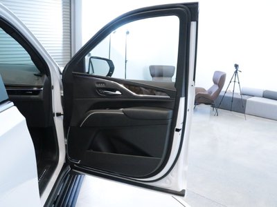 صورة مصغرة 18 لـ 2024 Cadillac ESCALADE