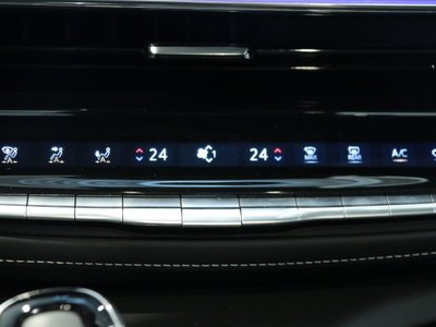 صورة مصغرة 53 لـ 2024 Cadillac ESCALADE