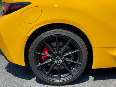 صورة مصغرة 12 لـ 2025 Toyota GR86
