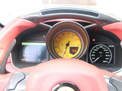 2013 Ferrari FF 照片 34