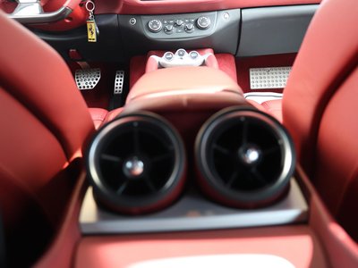 2013 Ferrari FF 照片 35