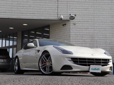 2013 Ferrari FF 照片 10